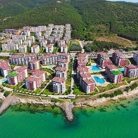 アパート Sea View - Beachfront Apartment, 10 Pools & Free Parking スヴェティ・ヴラス