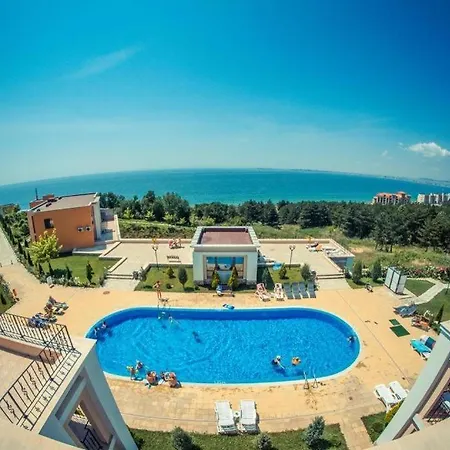 アパート Sea View - Beachfront Apartment, 10 Pools & Free Parking