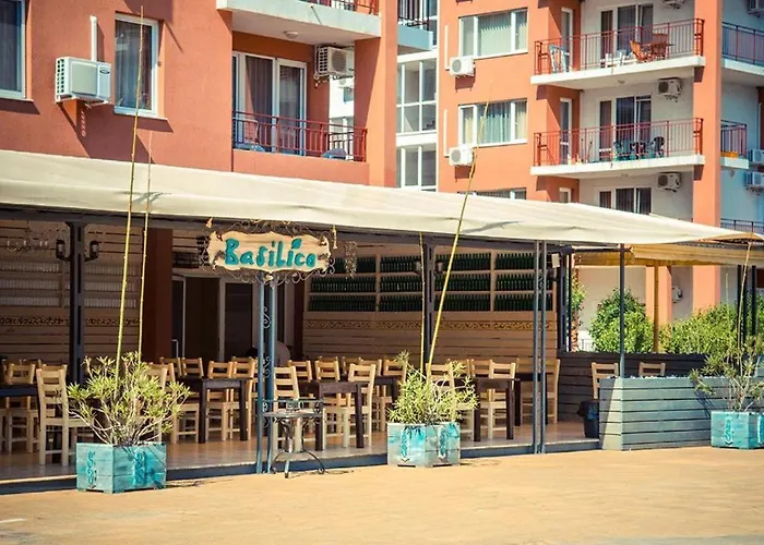 Imperial Sea View Апартамент *