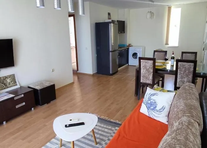 Imperial Sea View Апартамент Бургас